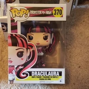 DRACULAURA FUNKO POP